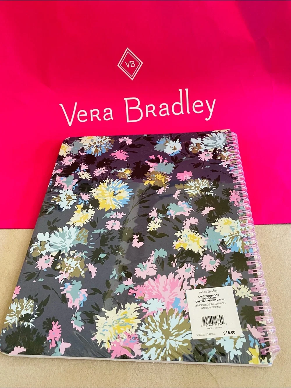 Vera Bradley Large Spiral Notebook NWT Chrysanthemum Crush. 160 pages